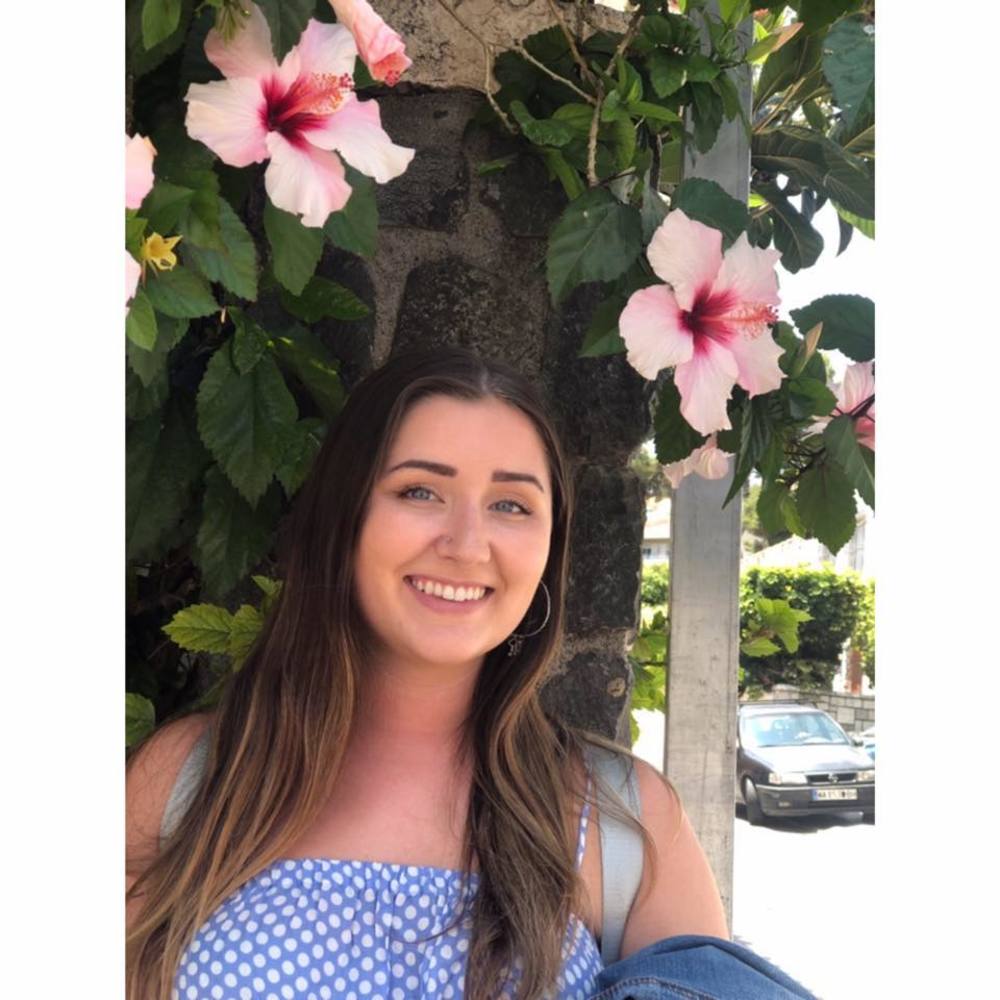 Meet your Posher, Hannah